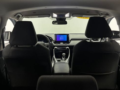 Used 2023 Toyota RAV4 LE AWD/4WD image 36