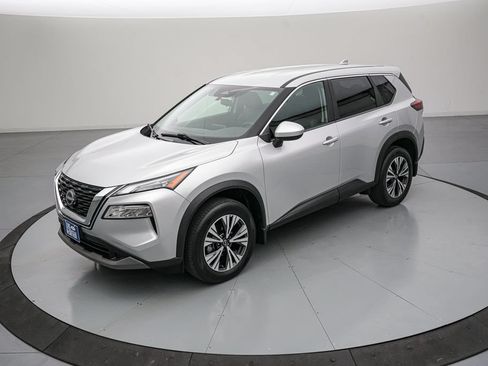 Used 2023 Nissan Rogue SV AWD/4WD image 8