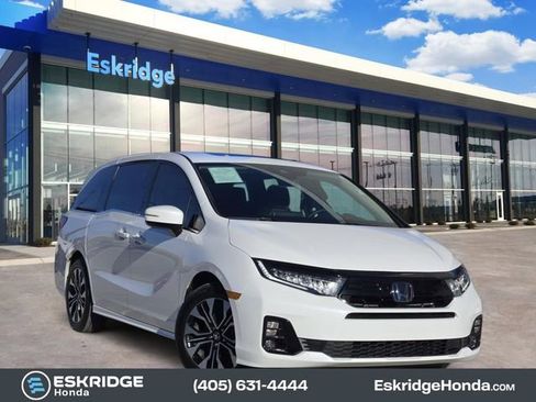 Used 2025 Honda Odyssey Elite image 1