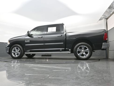 Used 2016 RAM 1500 Big Horn image 29