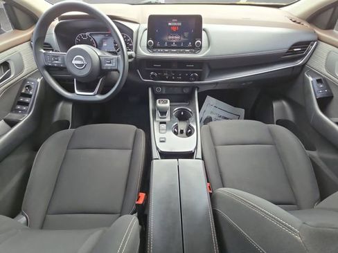 Used 2023 Nissan Rogue S image 20