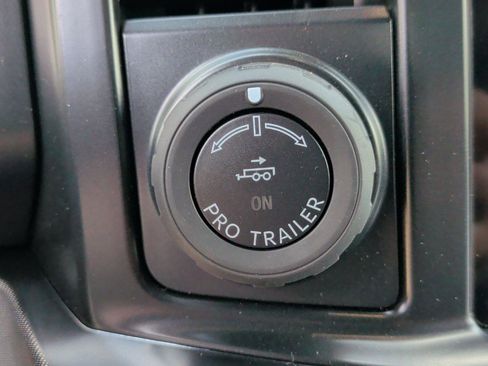 New 2026 Ford F250 Platinum AWD/4WD image 19