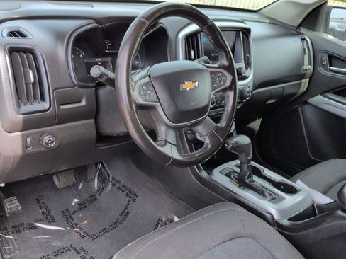 Used 2019 Chevrolet Colorado LT w/ LT Convenience Package image 10