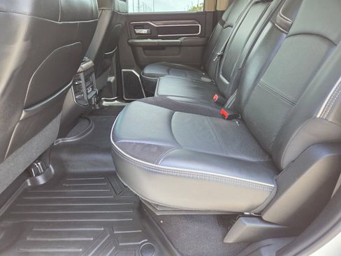 Used 2021 RAM 3500 Laramie AWD/4WD image 23