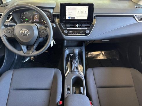 Used 2024 Toyota Corolla LE FWD image 15