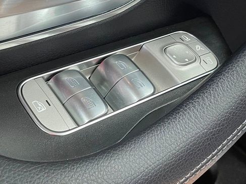 Used 2023 Mercedes-Benz GLE 450 4MATIC image 18