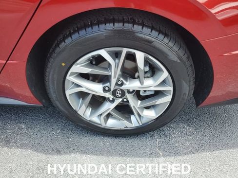 Certified 2023 Hyundai Sonata SEL w/ Convenience Package FWD image 29