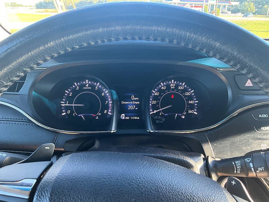 Used 2016 Toyota Avalon XLE FWD image 18