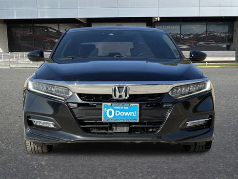 Used 2019 Honda Accord Touring image 11