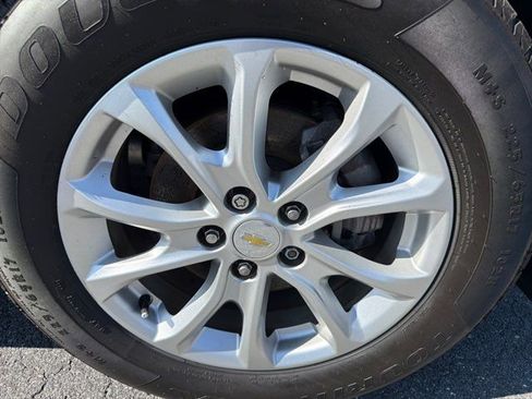 Used 2021 Chevrolet Equinox LT image 7