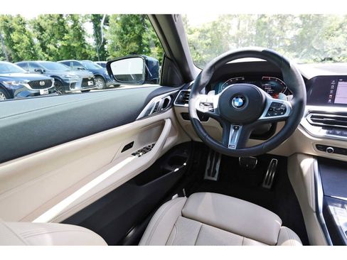 Used 2022 BMW 430i Convertible w/ M Sport Package RWD image 6