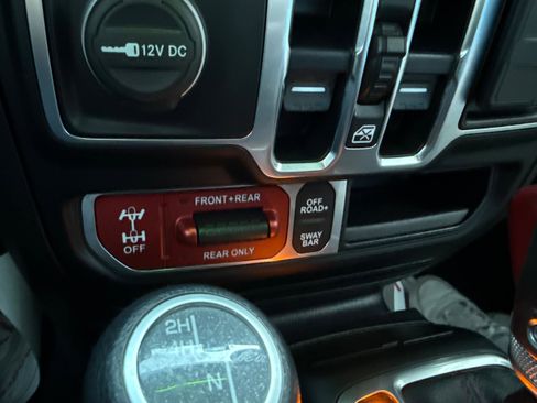 Used 2020 Jeep Gladiator Rubicon image 27