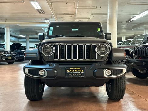 New 2025 Jeep Wrangler Sahara w/ Safety Group AWD/4WD image 8