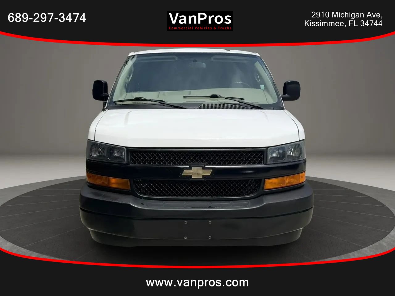 Used 2022 Chevrolet Express 2500 w/ Driver Convenience Package RWD image 7