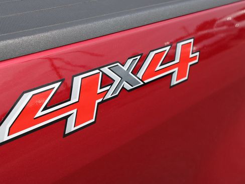 Used 2019 Chevrolet Colorado LT w/ LT Convenience Package AWD/4WD image 26
