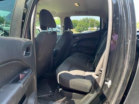 Used 2018 Chevrolet Colorado LT AWD/4WD image 14