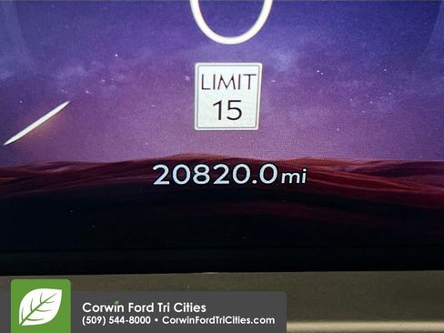 Used 2025 Lincoln Aviator Reserve w/ Equipment Group 201A AWD/4WD image 2