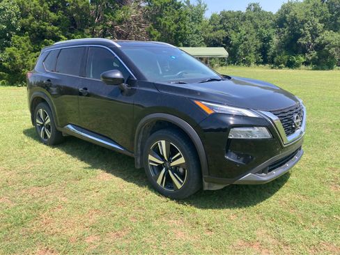 Used 2023 Nissan Rogue SL w/ SL Premium Package FWD image 9