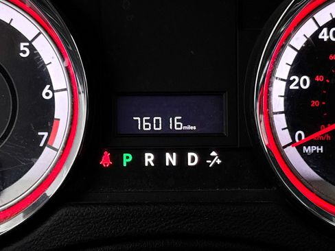 Used 2020 Dodge Grand Caravan SE w/ UConnect Hands-Free Group FWD image 28