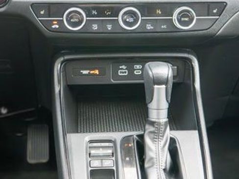 Used 2024 Honda CR-V EX image 17