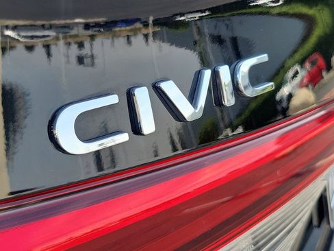 Certified 2024 Honda Civic EX image 8