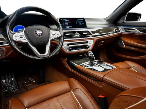 Used 2018 BMW ALPINA B7 xDrive AWD/4WD image 45