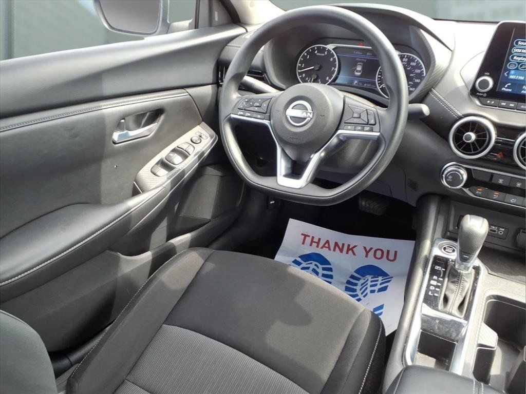 Used 2025 Nissan Sentra SV FWD image 20