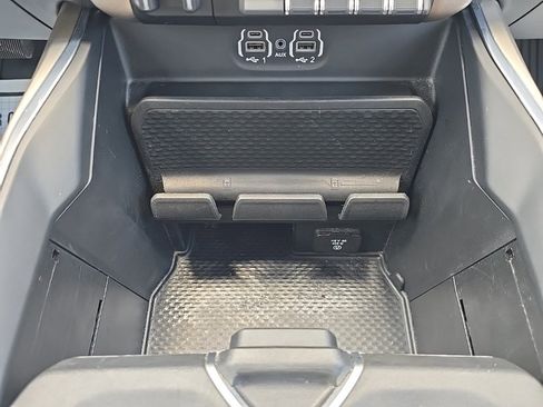 Certified 2022 RAM 1500 Laramie image 43