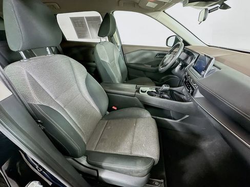 Used 2021 Nissan Rogue S image 35