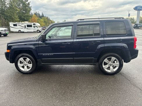 Used 2012 Jeep Patriot Sport w/ PWR Value Group AWD/4WD image 3