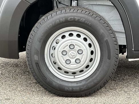 New 2026 RAM ProMaster 3500 w/ Premium Convenience Group FWD image 8