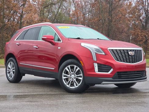 Used 2021 Cadillac XT5 Premium Luxury w/ LPO, Premium Carpet Package image 7