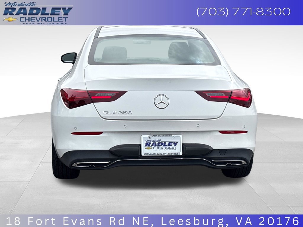 Used 2025 Mercedes-Benz CLA 250 image 4