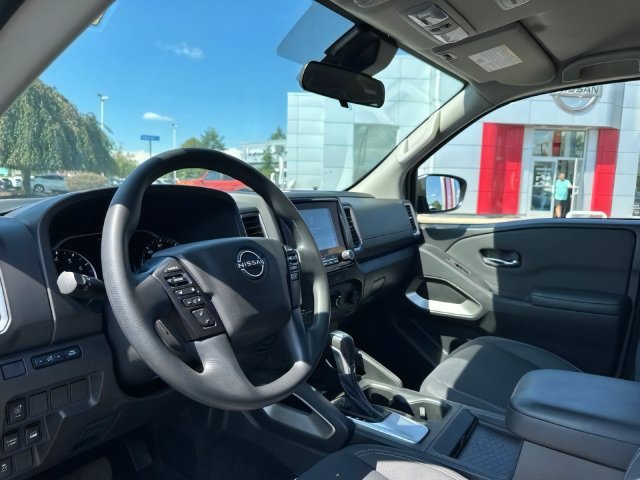 Certified 2024 Nissan Frontier SV w/ Technology Package AWD/4WD image 14