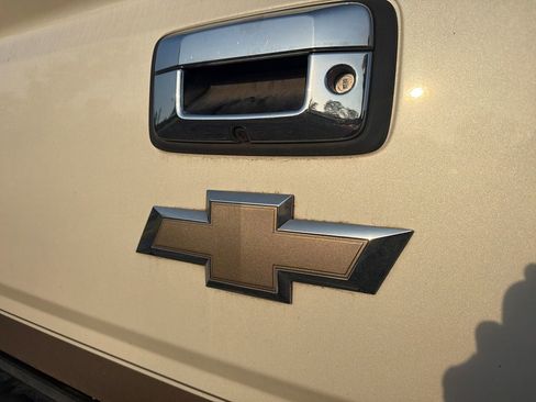 Used 2014 Chevrolet Silverado 1500 LTZ Z71 w/ LTZ Plus Package image 11