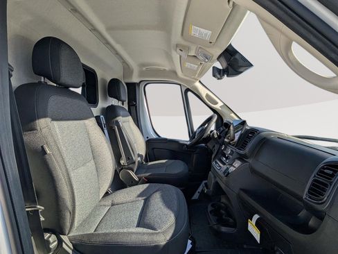 New 2025 RAM ProMaster 1500 w/ Premium Convenience Group FWD image 7