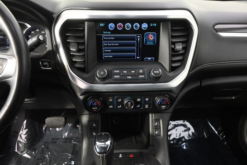 Used 2017 GMC Acadia SLT AWD/4WD image 27
