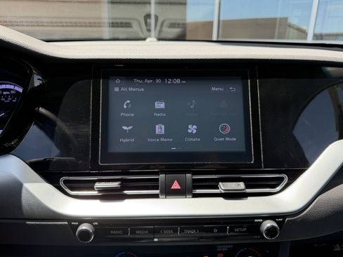 Used 2022 Kia Niro LX FWD image 20