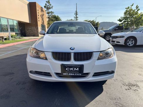 Used 2006 BMW 330i Sedan image 6
