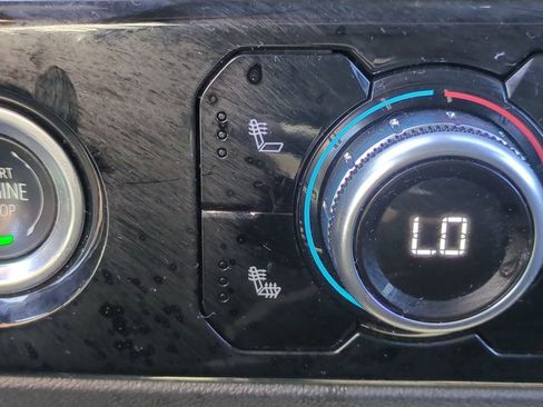 Used 2024 GMC Sierra 1500 Elevation w/ LPO, Elevation Black Package image 25