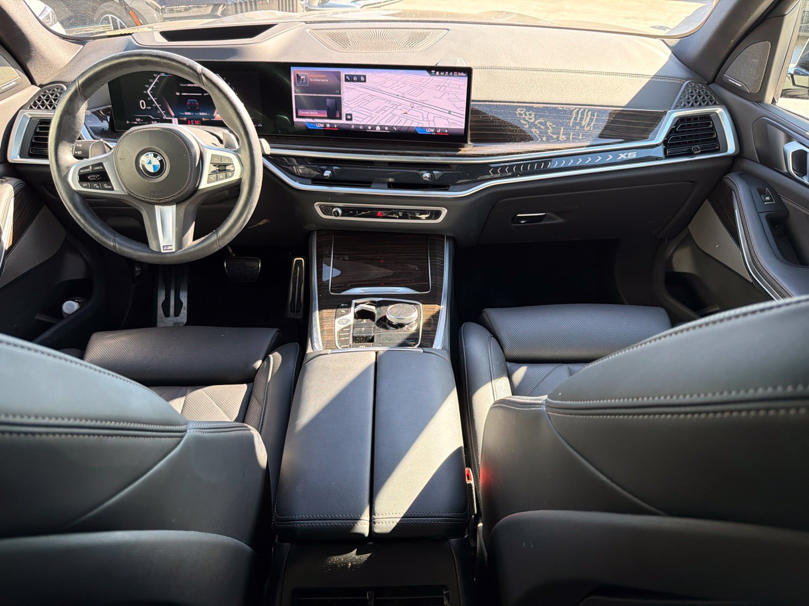 Certified 2024 BMW X5 sDrive40i w/ M Sport Package RWD image 6