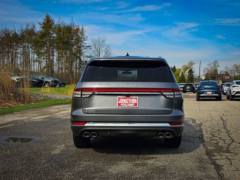 Used 2022 Lincoln Aviator Reserve w/ Equipment Group 201A AWD/4WD image 5