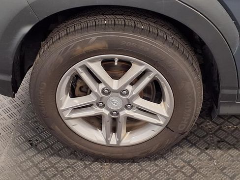 Used 2019 Hyundai Kona SE AWD/4WD image 10