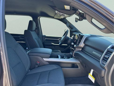 New 2026 RAM 1500 4x4 Crew Cab image 14