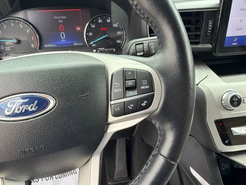 Used 2023 Ford Explorer XLT w/ Equipment Group 202A RWD image 30