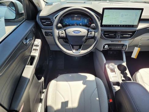 New 2025 Ford Escape SE w/ PHEV Premium Package image 7