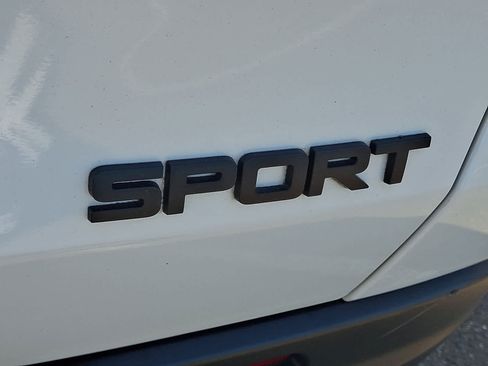 Certified 2024 Honda HR-V Sport image 32