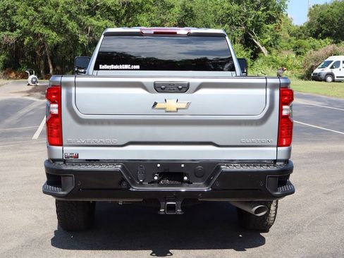 Certified 2025 Chevrolet Silverado 2500 Custom w/ Custom Value Package AWD/4WD image 8