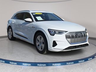 Used 2019 Audi e-tron Premium Plus video 1