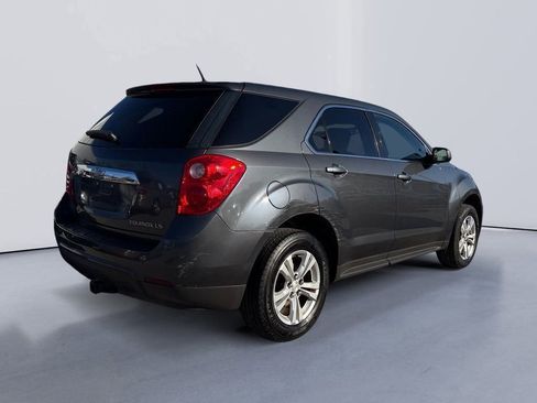 Used 2010 Chevrolet Equinox LS image 3